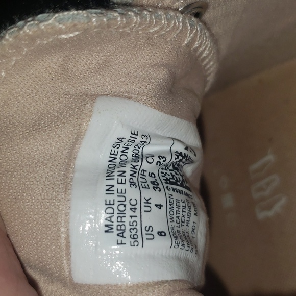 Converse Women's Chuck Taylor Scalloped Trainers Blush Leather - Picture 7 of 8